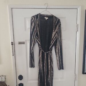 Elegant Black and Gold Striped Cardigan